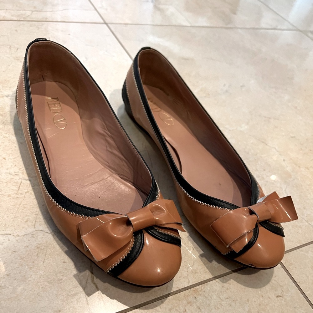 Red Valentino pink flats